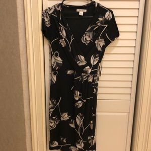 Used wrap White House black market dress size 8